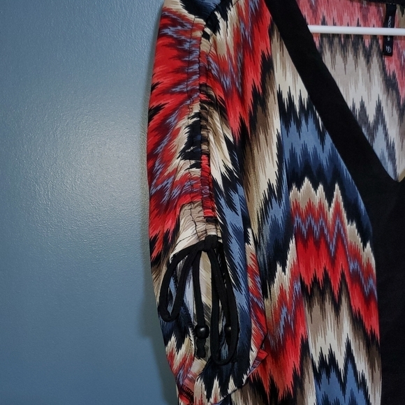 Dressy wavy striped top XL New Directions - Picture 9 of 10